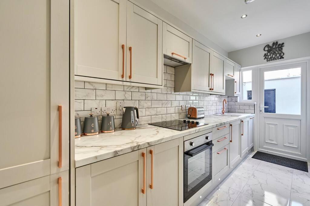 Вілла Belfast Luxury Lets - Windsor Townhouse Екстер'єр фото